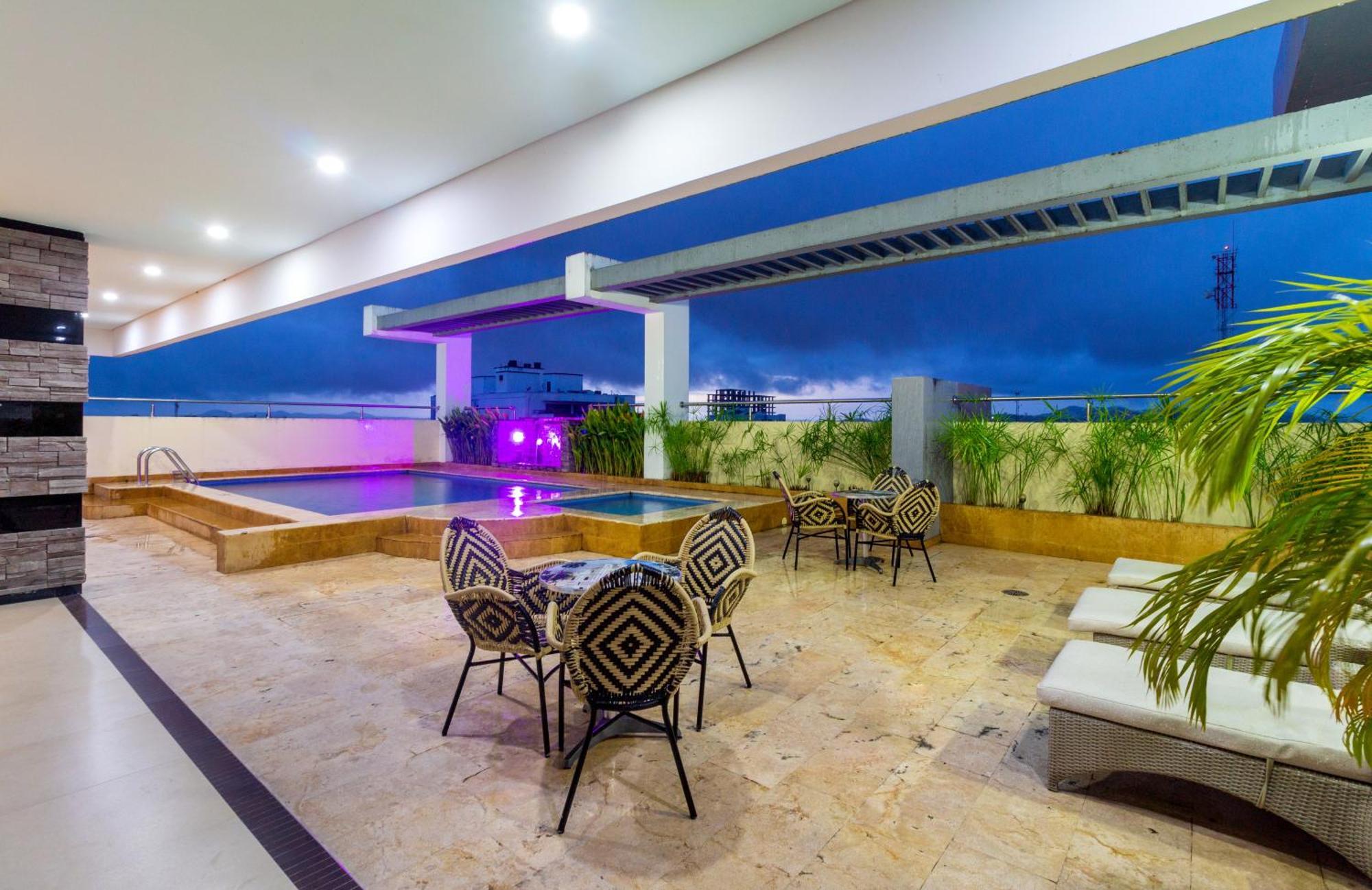 Hotel Baroca Montería Kültér fotó