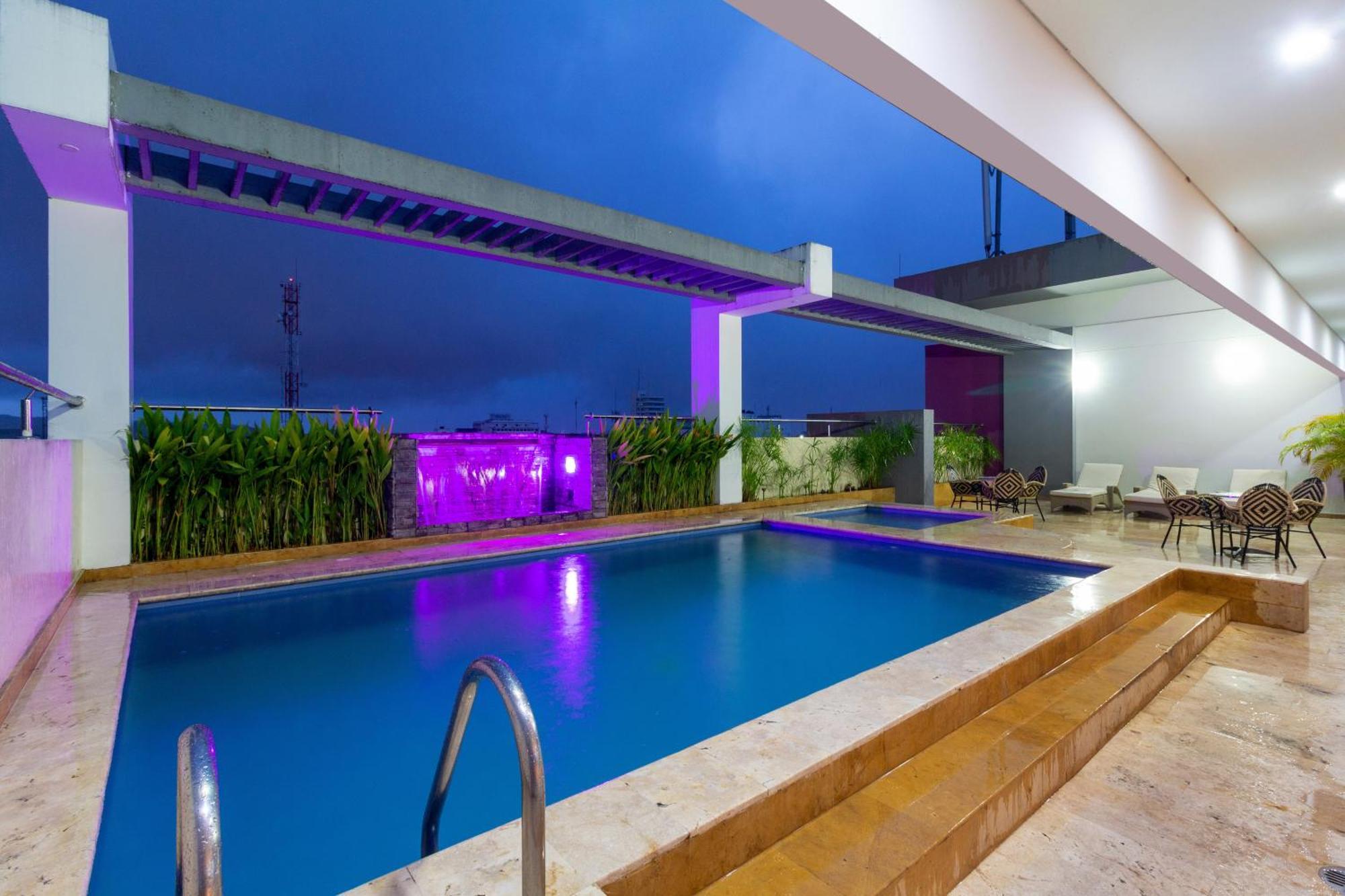 Hotel Baroca Montería Kültér fotó