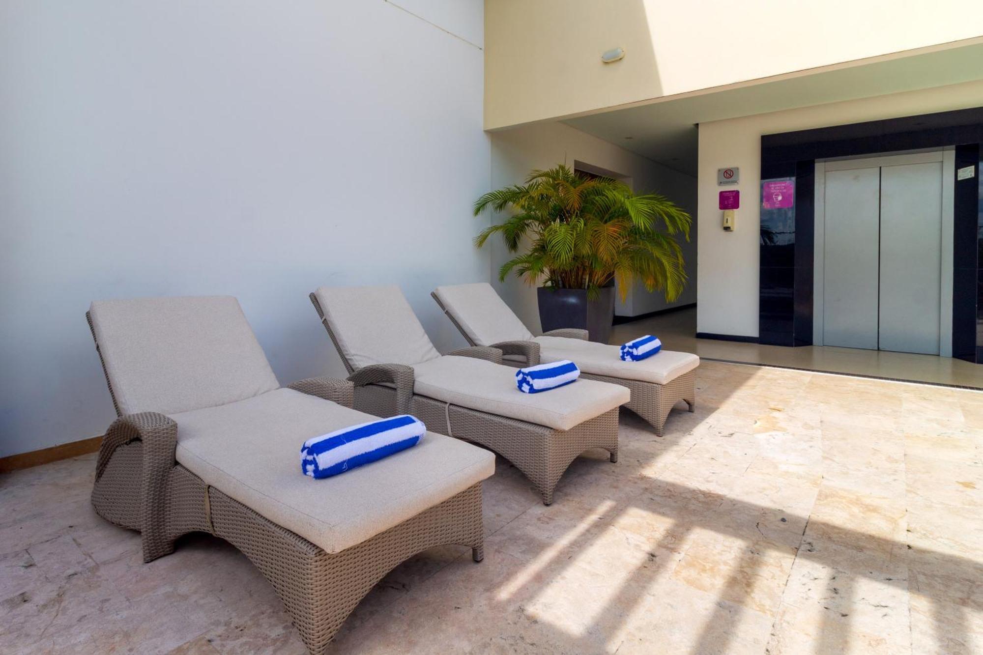 Hotel Baroca Montería Kültér fotó